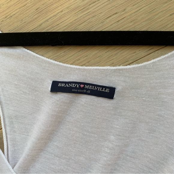 White tank top /Beach Cover Up - Picture 5 of 6